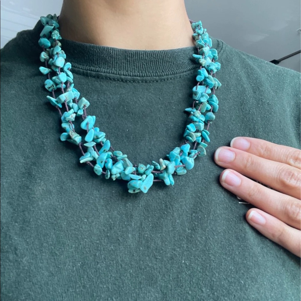Gorgeous turquoise necklace